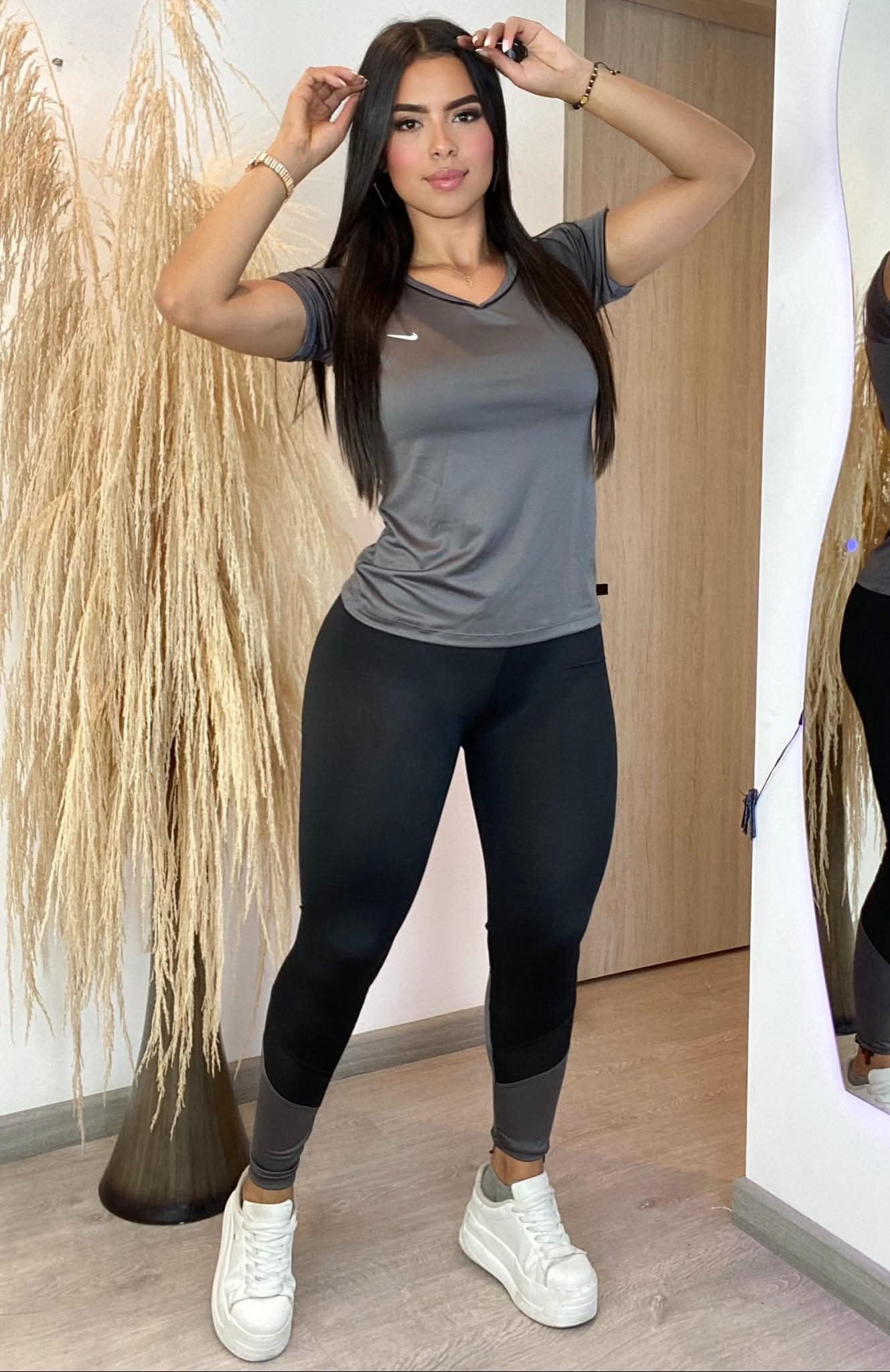 Conjunto 2 Piezas - Leggings y Camiseta Ref: 8020