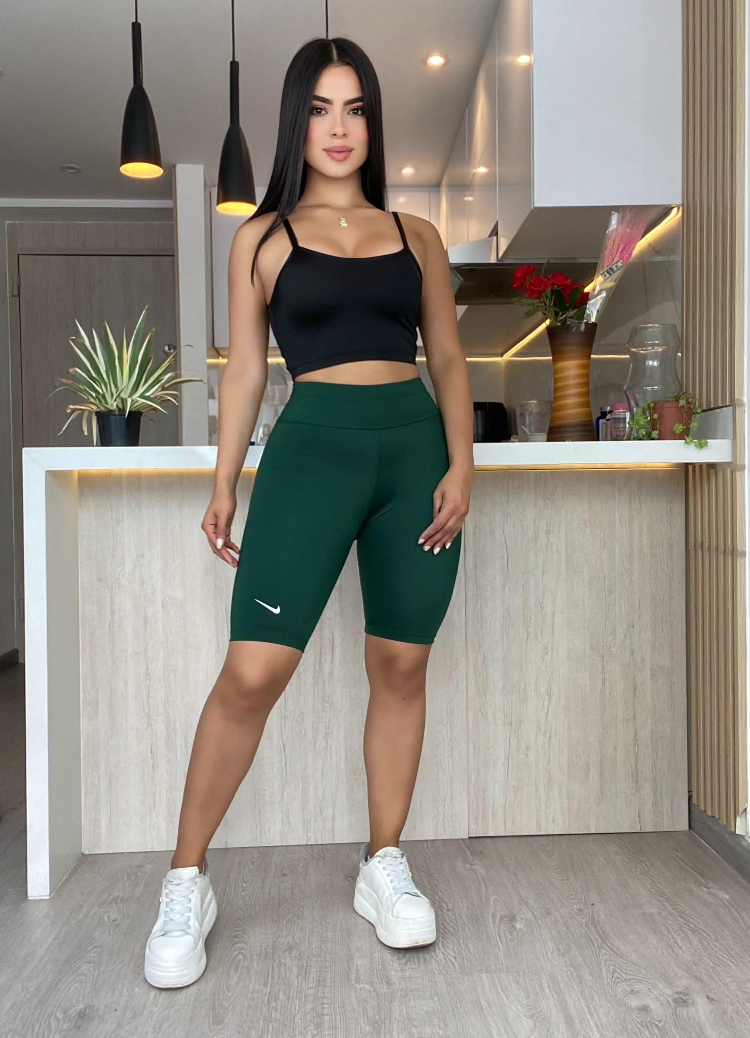 Conjunto 2 Piezas - Biker y Top Ref: 8025