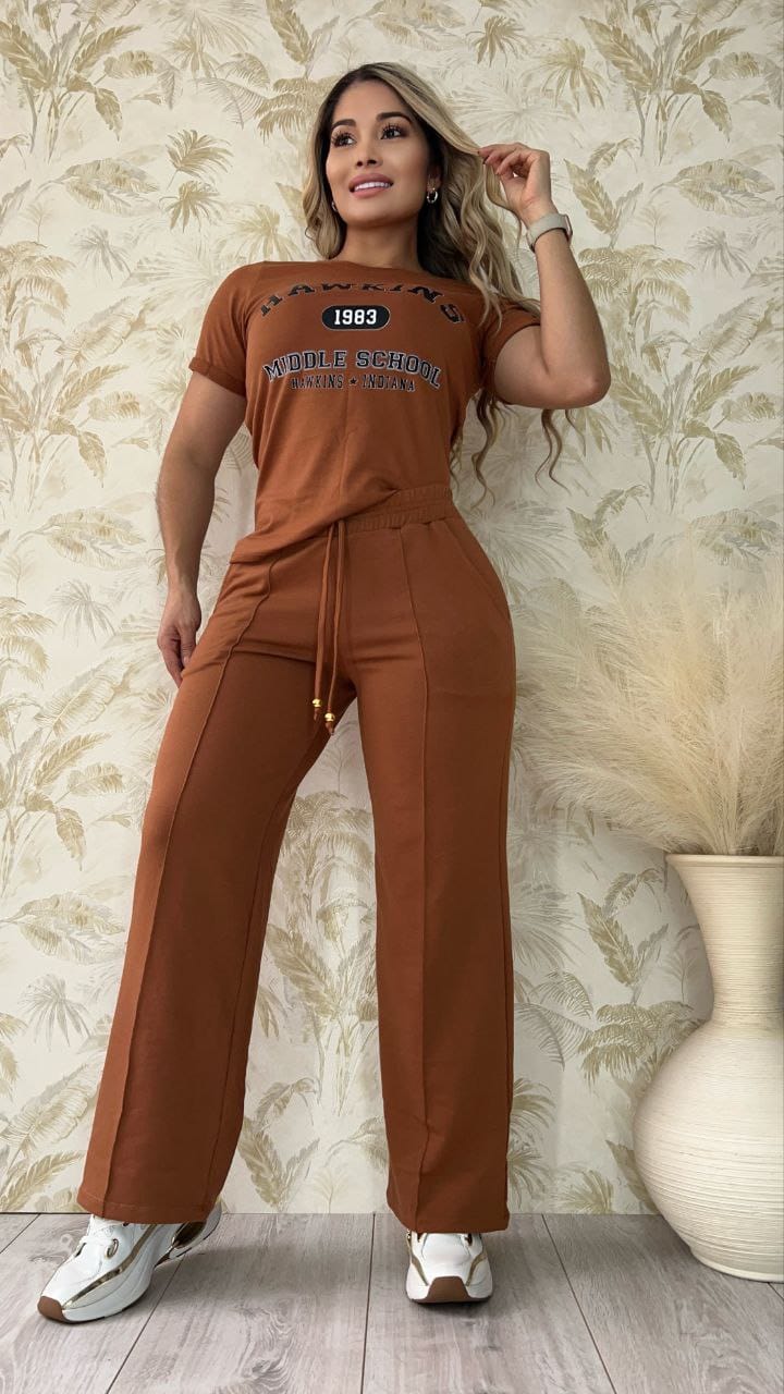 Conjunto 2 Piezas - Pantalón en Burda y Blusa Algodón Licrado Ref: 400