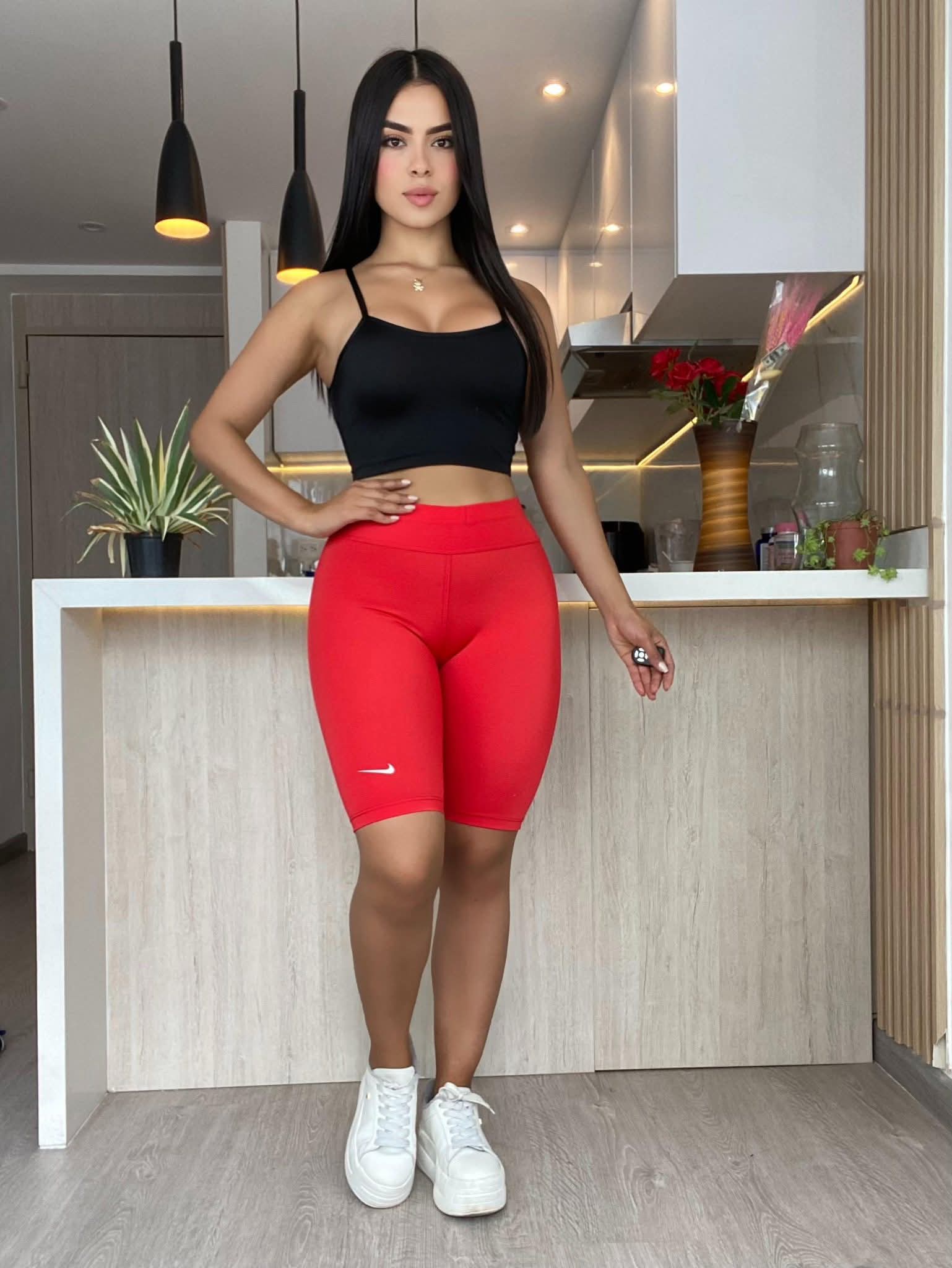 Conjunto 2 Piezas - Biker y Top Ref: 8025