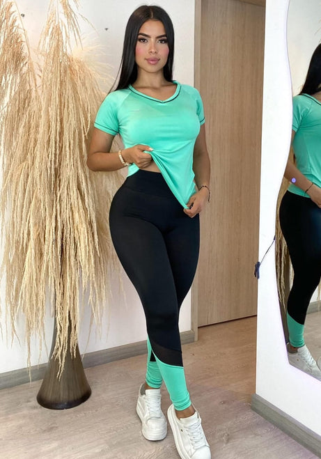 Conjunto 2 Piezas - Leggings y Camiseta Ref: 8020