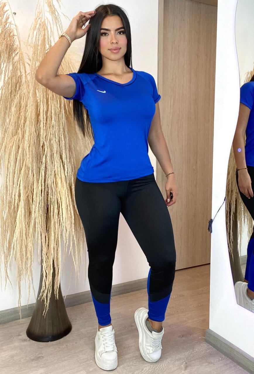 Conjunto 2 Piezas - Leggings y Camiseta Ref: 8020