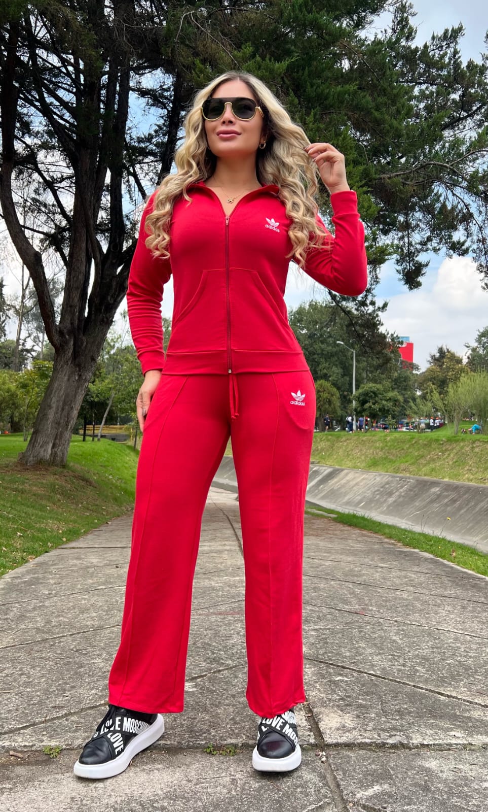 Conjunto 2 Piezas - Pantalón y Chaqueta en Burda Premium Ref: 570