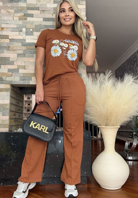 Conjunto 2 Piezas - Pantalón en Burda y Blusa Algodón Licrado Ref: 400