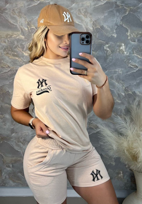 Conjunto 2 Piezas - Shorts en Burda y Camiseta Algodón Licrado Ref: 420