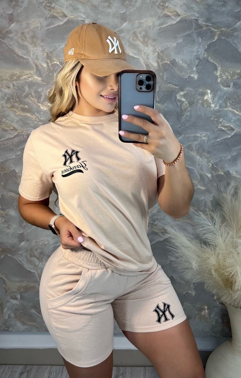 Conjunto 2 Piezas - Shorts en Burda y Camiseta Algodón Licrado Ref: 420