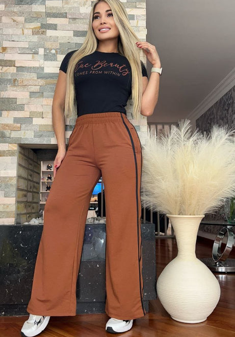 Conjunto 2 Piezas - Pantalón en Burda y Blusa en Algodón Licrado Ref: 600