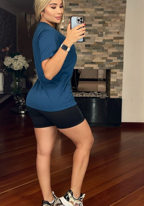 Conjunto 2 Piezas - Shorts en Licra y Blusa Algodón Licrado Ref: 480