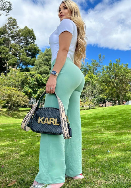 Conjunto 2 Piezas - Pantalón en Burda y Camiseta en Algodón Ref: 10-01