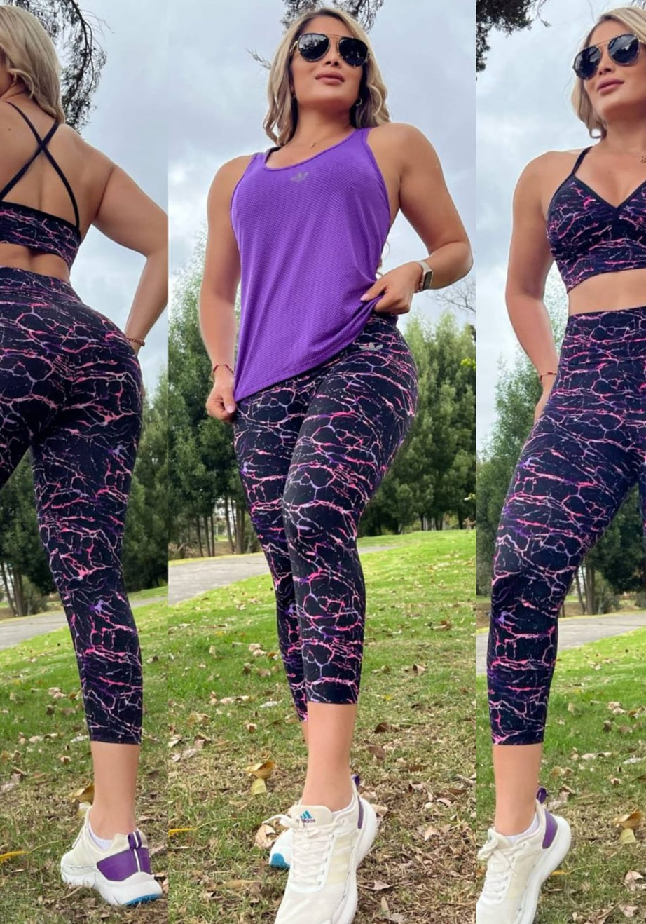 Conjunto 3 Piezas - Capri y Top Licra Nylons, Esqueleto Tela Capritti Ref: 3015