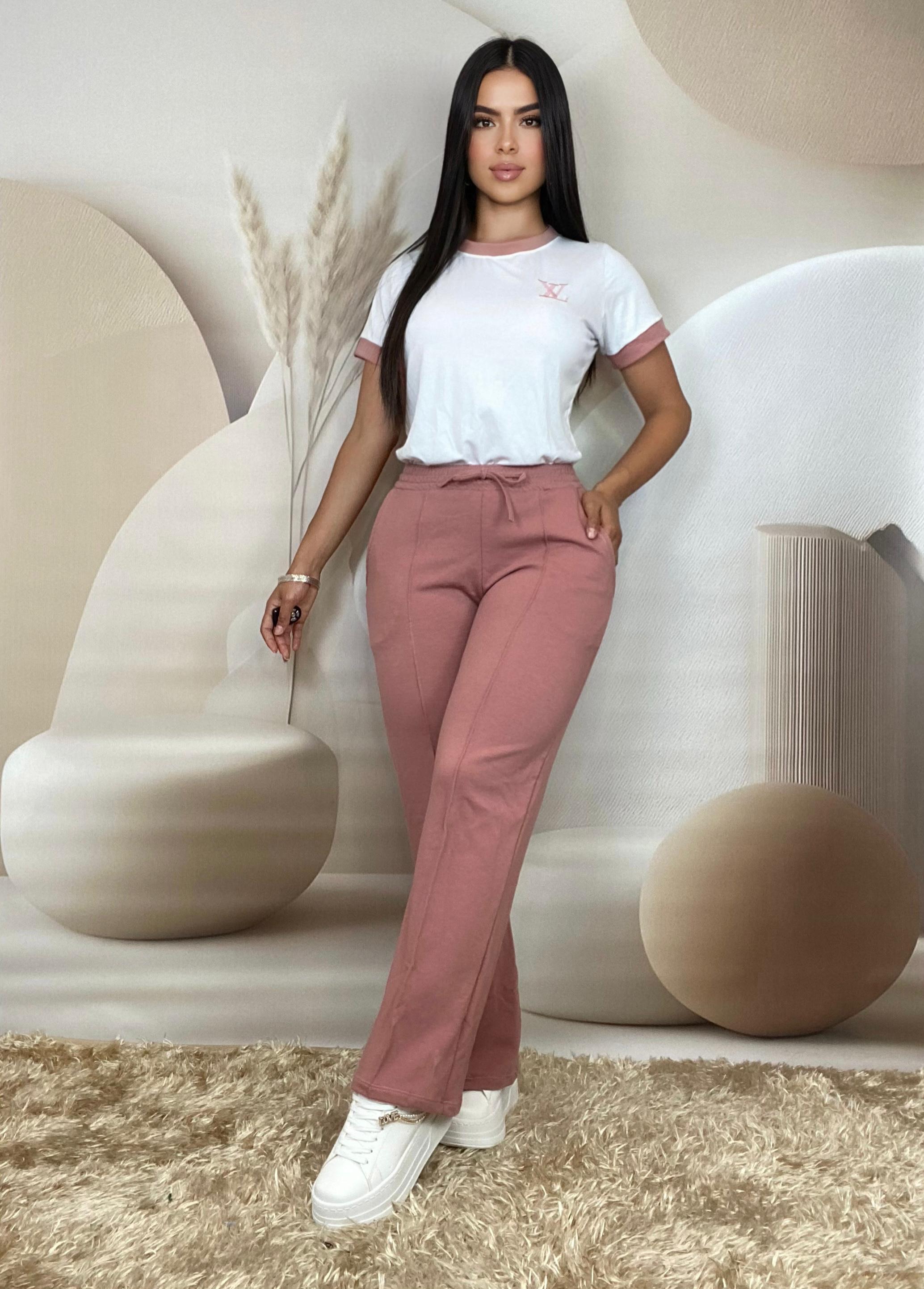 Conjunto 2 Piezas - Pantalón en Burda y Camiseta en Algodón con Logo Bordado Ref: 800