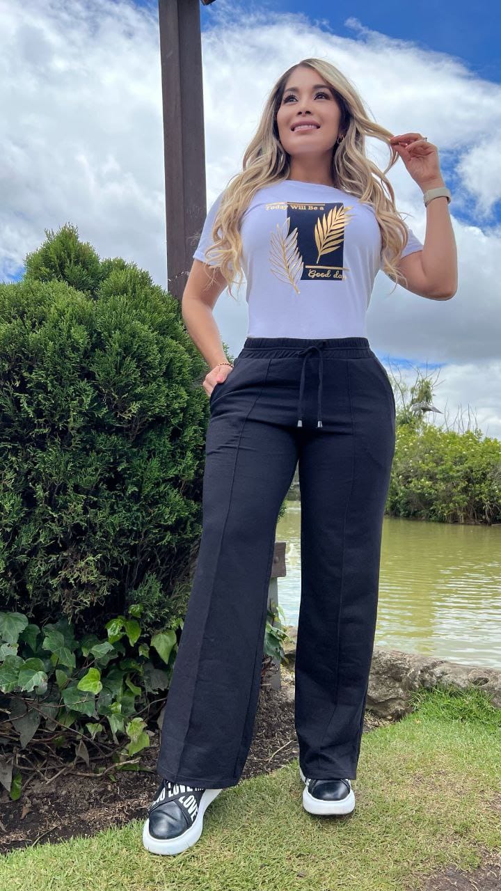 Conjunto 2 Piezas - Pantalón en Burda y Camiseta en Algodón Ref: 10-02