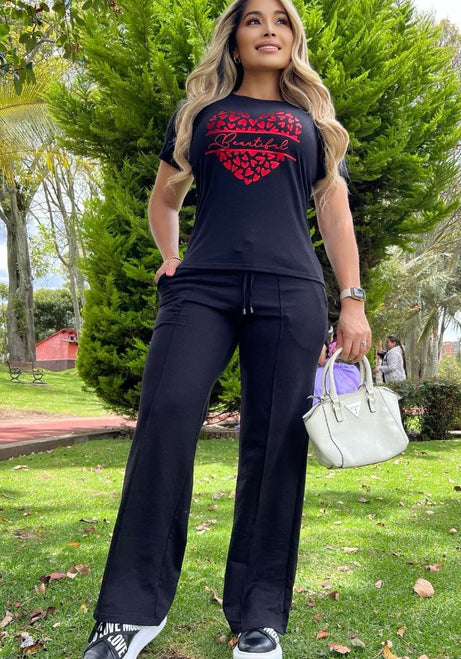 Conjunto 2 Piezas – Pantalón en Burda y Camiseta en Algodón Ref: 10-04