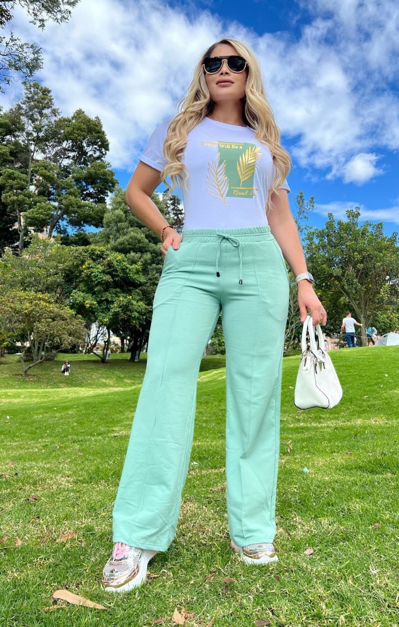 Conjunto 2 Piezas - Pantalón en Burda y Camiseta en Algodón Ref: 10-02